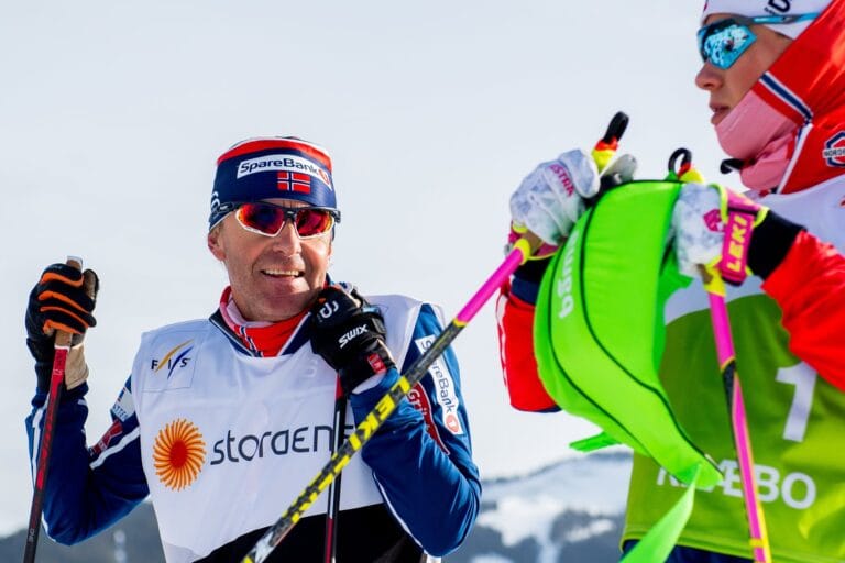 Norway To Postpone Departure To China