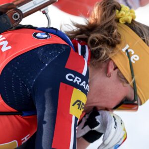 Karoline Offigstad Knotten