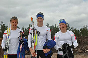 JOHAN EDIN (mitten) vann herrarnas sprint f&ouml;re Adam Johansson och Fredric Uusitalo.