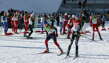 HEDDA B&Aring;NGMAN skickar ut Axel Ekstr&ouml;m p&aring; den sista str&auml;ckan f&ouml;r Sverige-ettan. Foto: KJELL-ERIK KRISTIANSEN