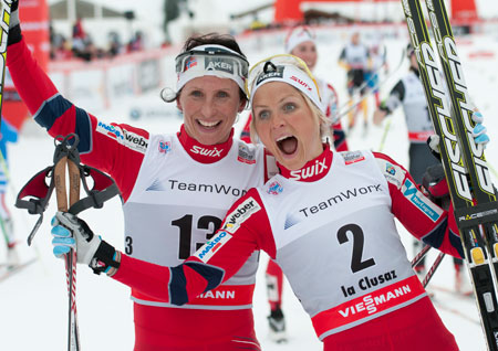 Norsk gl&auml;dje. Marit Bj&ouml;rgen vann direkt i comebacken f&ouml;re Therese Johaug. FOTO: Becker/NordicFocus.