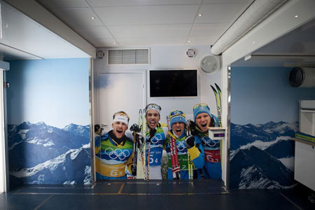 Inspirerande motiv p&aring; stafetthj&auml;ltarna fr&aring;n OS. FOTO: Svenska Skidf&ouml;rbundet.