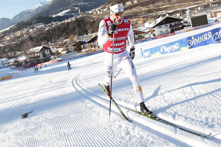 Emil J&ouml;nsson tester sprintbanan under tisdagen. FOTO: Federico Modica.