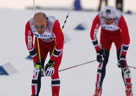 Gjerdalen och Northug kroknade rej&auml;lt p&aring; slutet. FOTO: Laiho/NordicFocus.