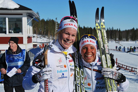 Pite&aring; Elit tog damguldet genom Jennie &Ouml;berg och Charlotte Kalla. FOTO: Erling Molin.