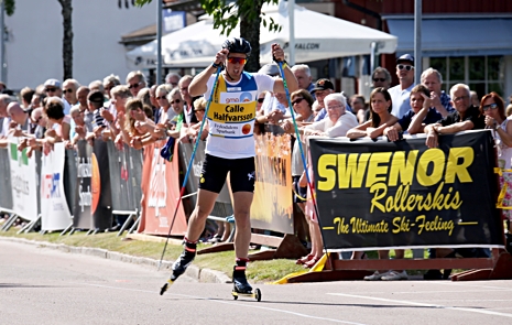 Calle Halfvarsson har vunnit Inge Br&aring;ten Memorial tidigare och nu m&ouml;ter vinterns svenska sprintm&auml;stare bland annat OS-femman Oskar Svensson i Sunne. FOTO: Marcela Havlova/KEK-stock.