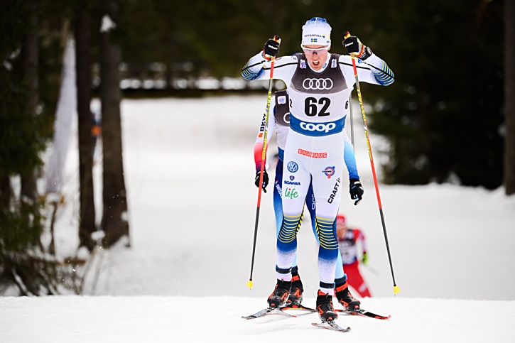 Calle Halfvarsson p&aring; v&auml;g mot &aring;ttonde plats i Toblach. FOTO: Fredrik Varfjell/Bildbyr&aring;n.