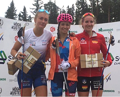 Emma Larsson &aring;kte hem silver i masstarten. FOTO: Arrang&ouml;ren.