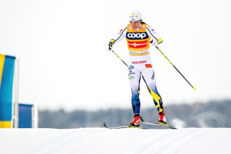 Charlotte Kalla kunde inte h&aring;lla undan f&ouml;r fem jagande norskor. FOTO: Jon Olav Nesvold/Bildbyr&aring;n.