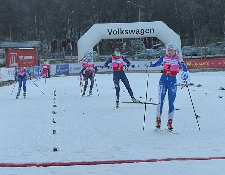 Linn Svahn defilerade hem segern i D 17-20. FOTO: Johan Trygg/Längd.se.