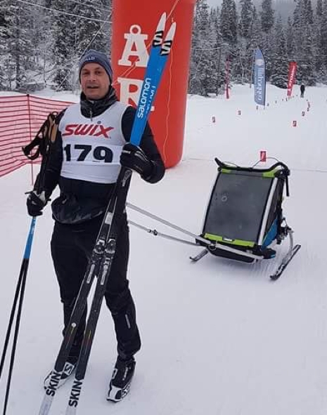 Petter Alexis Askergren hade inte draghjälp utan fick dra själv på 10-kilometersloppet. FOTO: Åre Swix Open.