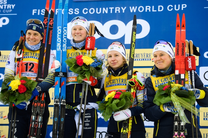 Segrarna Maja Dahlqvist och Ida Ingemarsdotter samt treorna Evelina Settlin och Hanna Falk. FOTO: Johanna Lundberg/Bildbyr&aring;n.