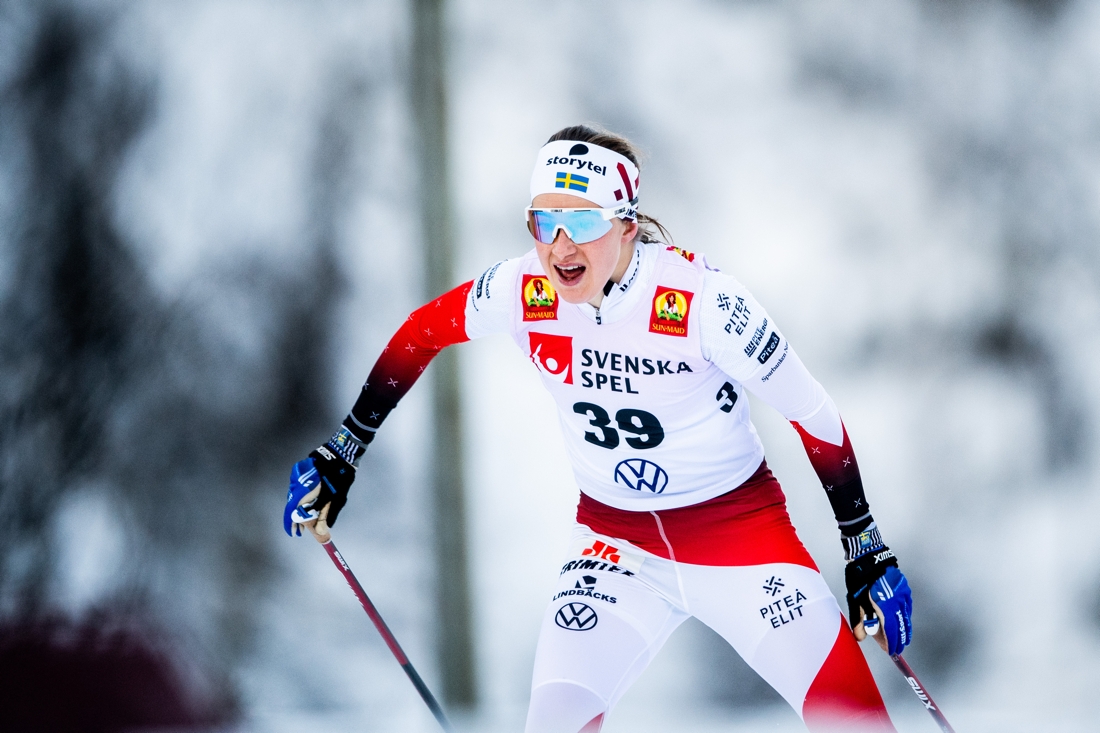 En n&aring;got sliten Ebba Andersson tog andraplatsen. FOTO: Johanna Lundberg/Bildbyr&aring;n.