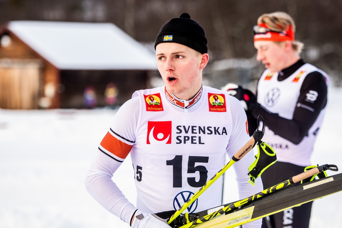 F&ouml;rsta&aring;rsseniorerna Ossian Rosenberg och Johan Ekberg, i bakgrunden, visade framf&ouml;tterna med &aring;ttonde och tionde plats. FOTO: Johanna Lundberg/Bildbyr&aring;n.
