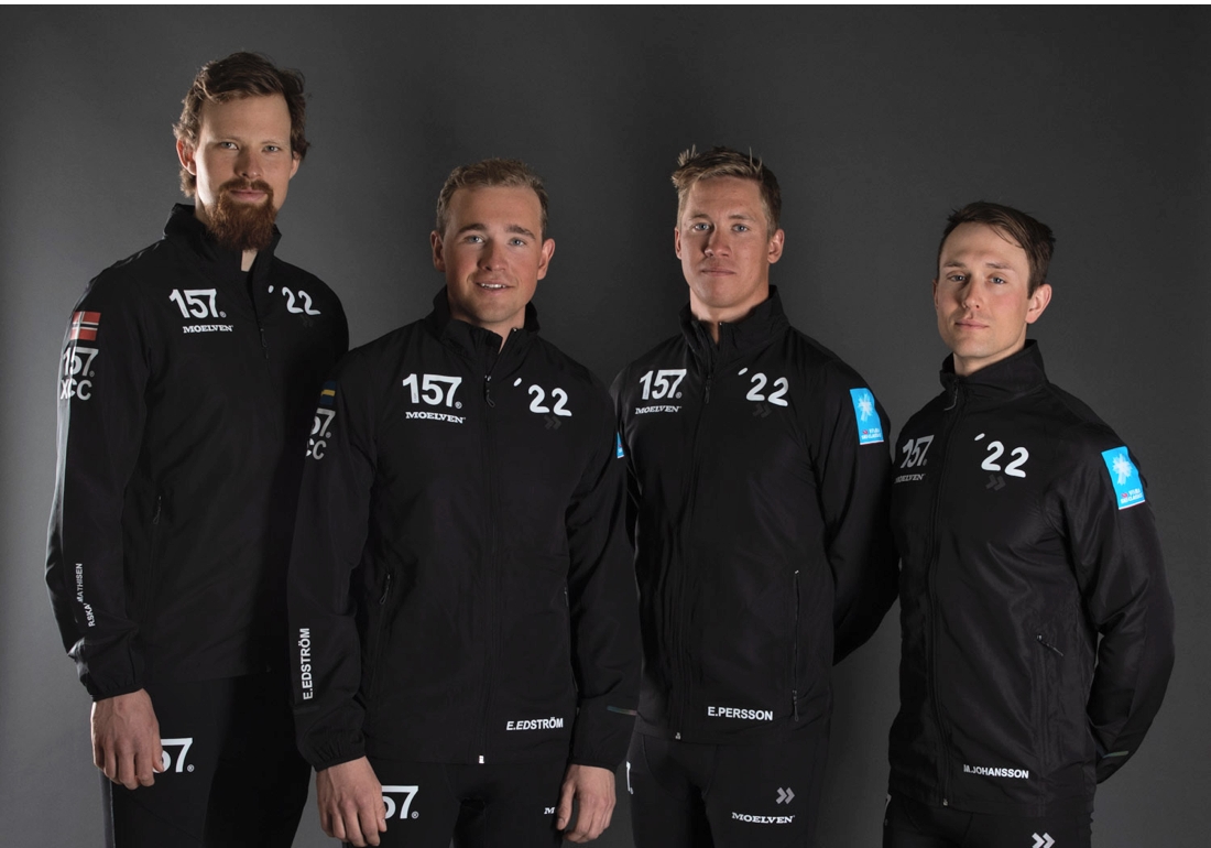 Runar med sina nya lagkompisar, Eddie Edstr&ouml;m, Emil Persson och Marcus Johansson. FOTO: Lager 157 Ski Team.