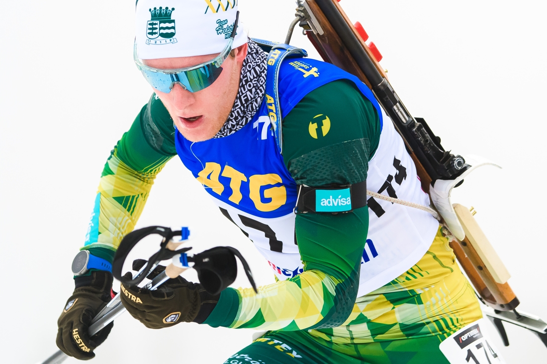 Sebastian Samuelsson p&aring; v&auml;g mot andra raka segern p&aring; Idre Fj&auml;ll. FOTO: Fredrik Karlsson/Bildbyr&aring;n.