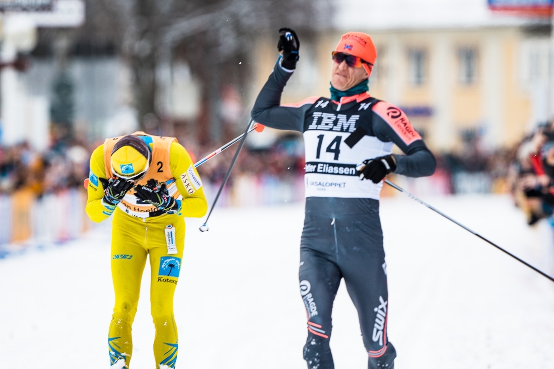 S&aring; h&auml;r n&auml;ra vara Stian Hoelgaard segern i Vasaloppet 2020. FOTO: Visma Ski Classics/Magnus &Ouml;sth.