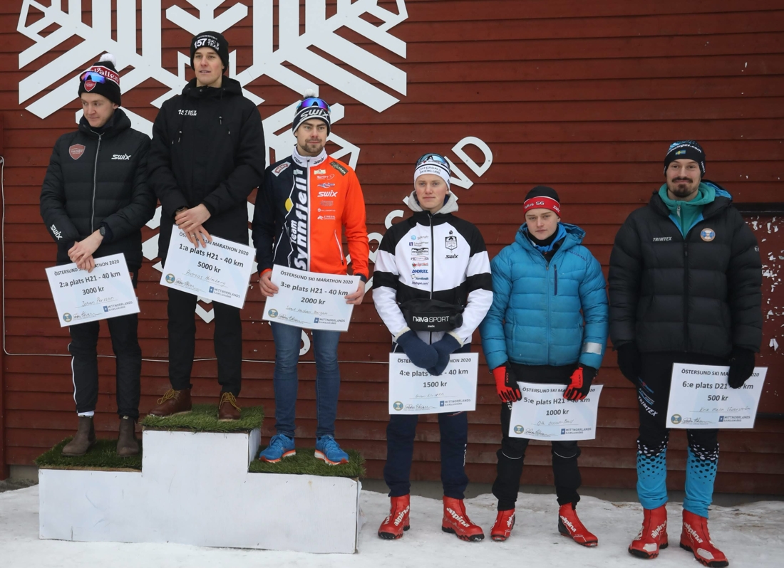 Topp sex i herrklassen. Fr.v. Johan Persson, Andreas Holmberg, Sivert Halfdan Bergan, Anton Elvseth, Olle Olsson-Bad och Erik Melin Söderström. FOTO: Mikael Hedström.
